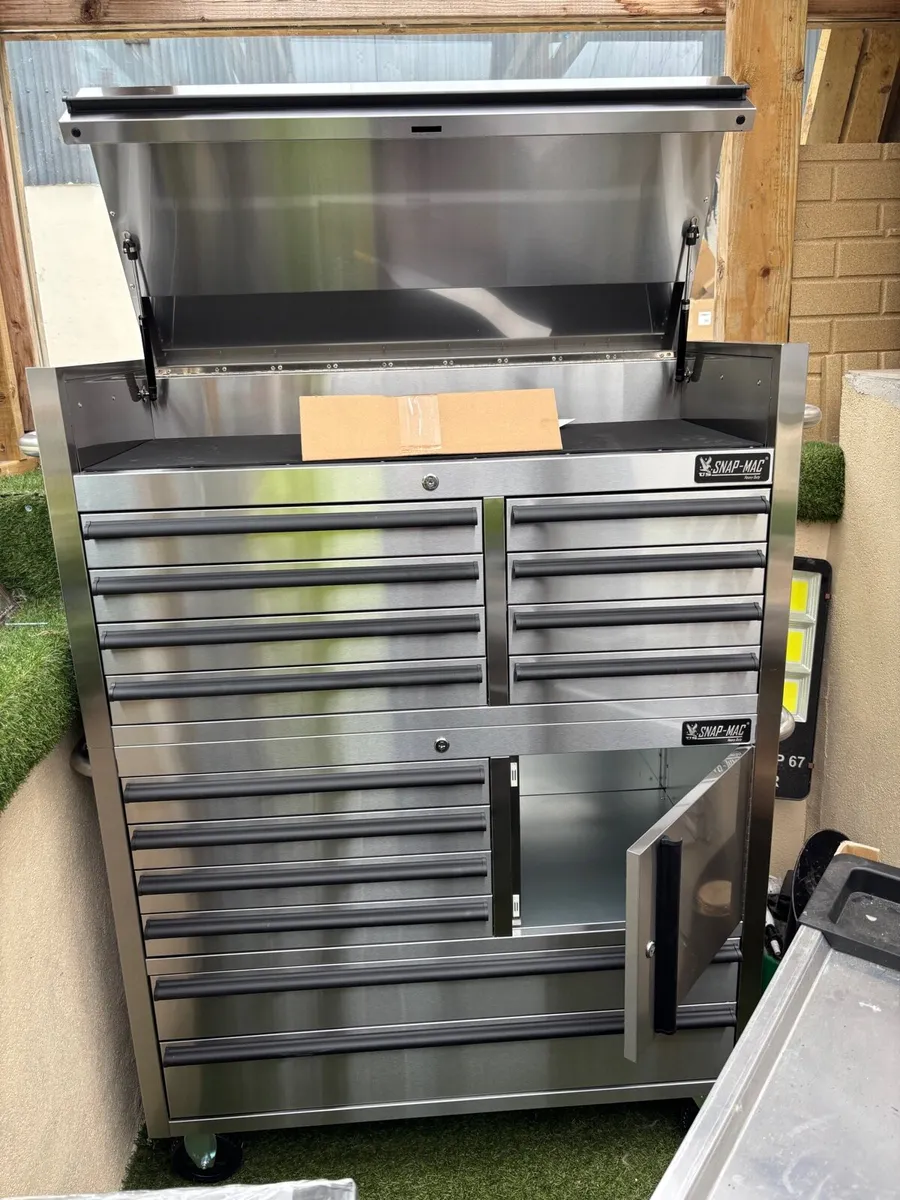 14 Drawer Stainless Steel Toolchest - Image 1