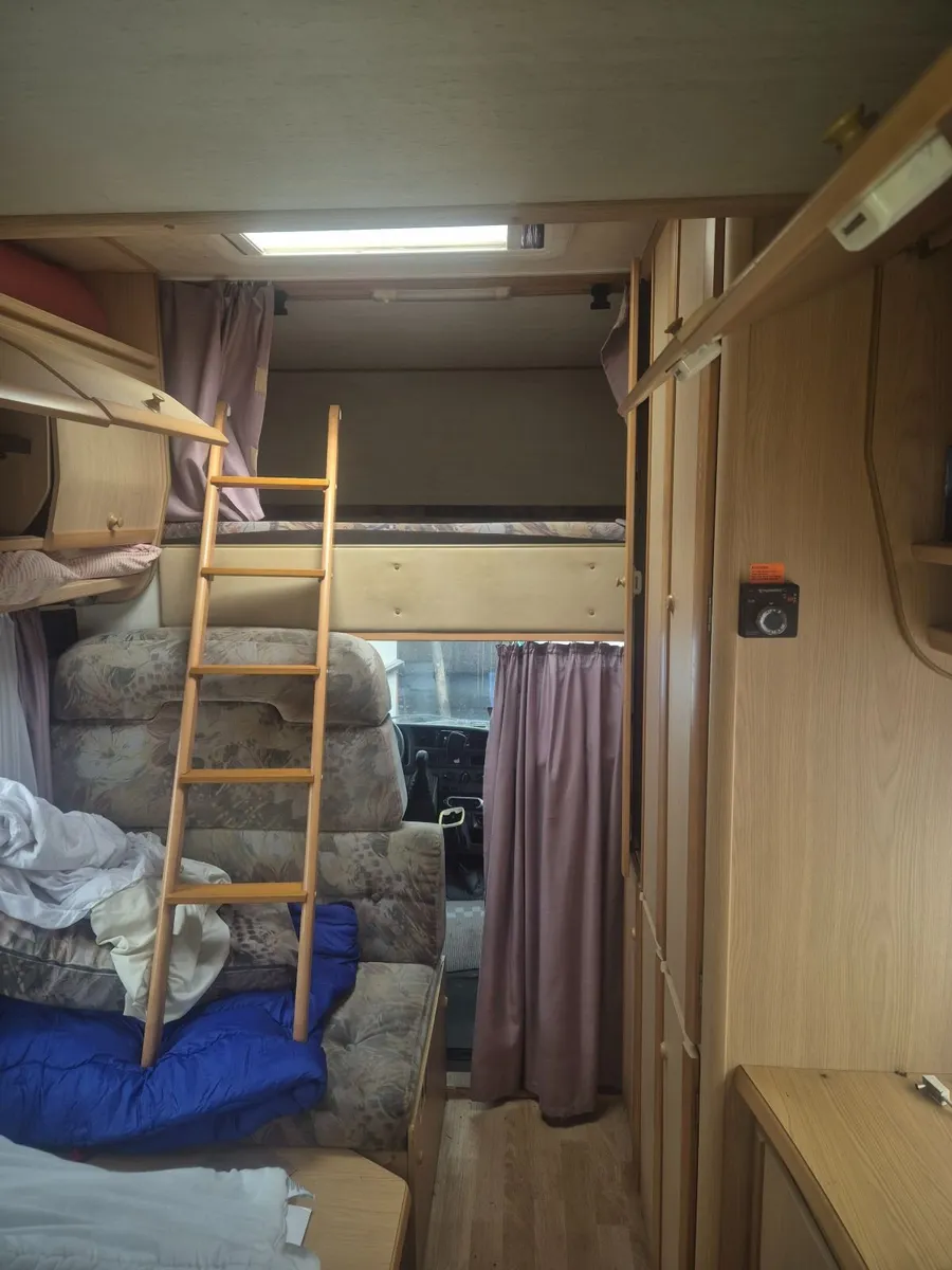 Camper - Image 3