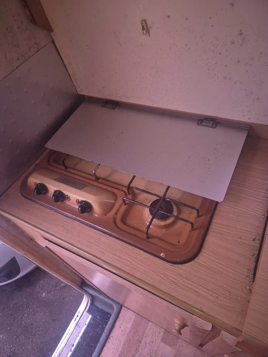 Camper - Image 4