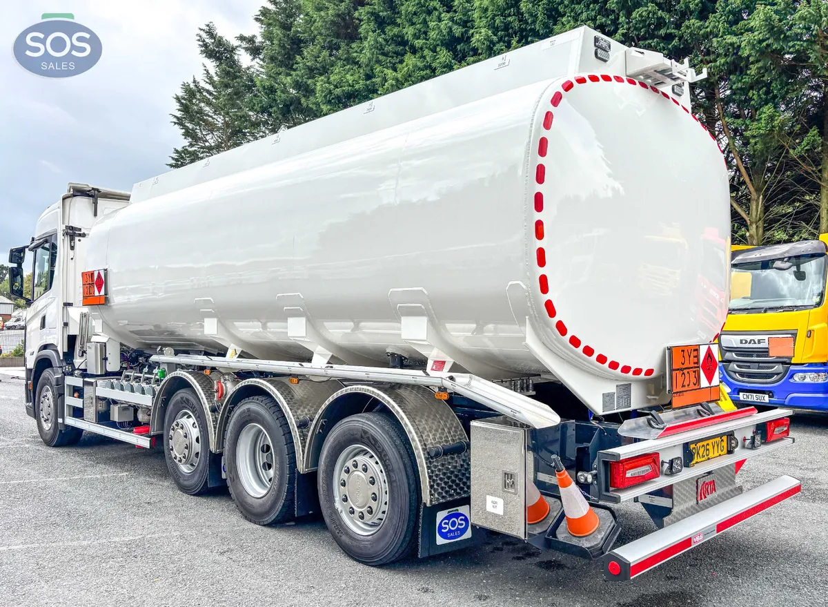 2026 Scania 460G Tridem Rigid Tanker - Image 4