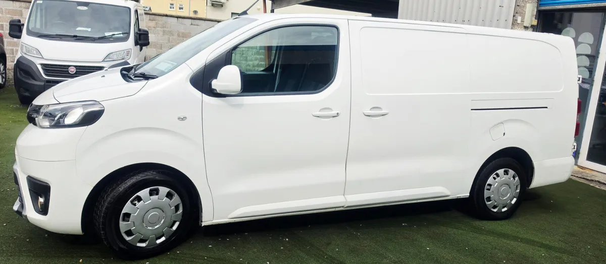 Toyota Proace LWB NEW DOE 08.27 2.0TD 150BHP - Image 2
