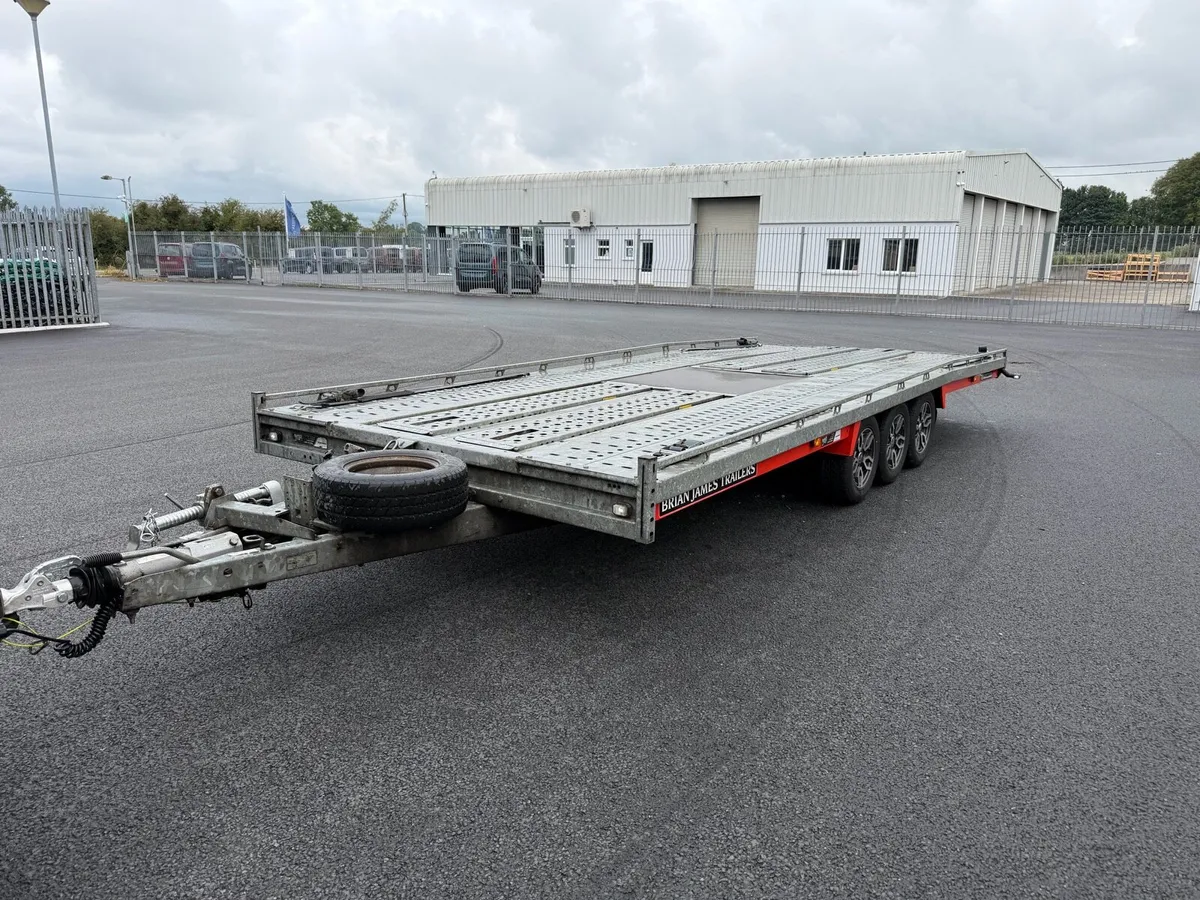 T6 Brian James car transporter - Image 1