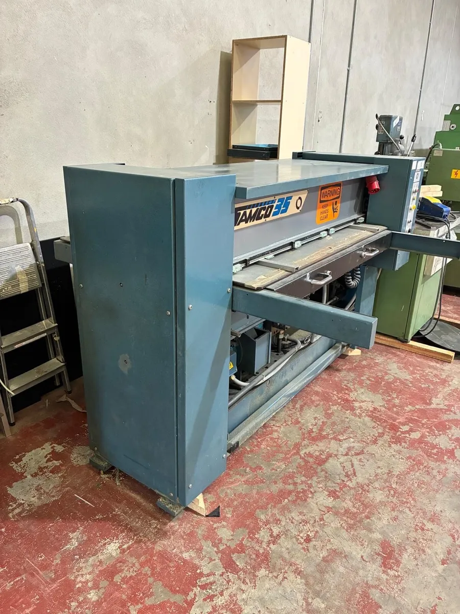 Engineering equipment - Image 1