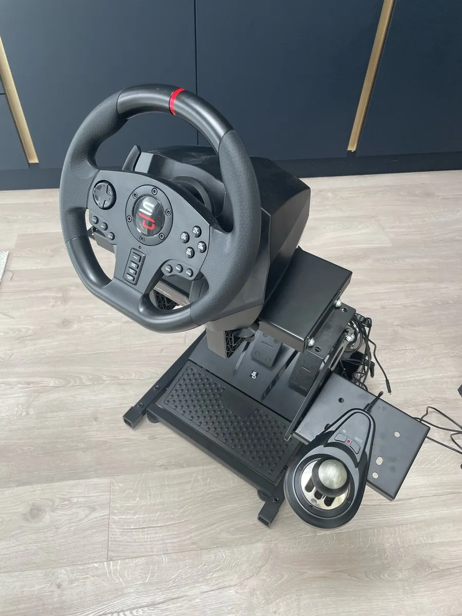 GT Omega ART Sim racing cockpit - Image 1
