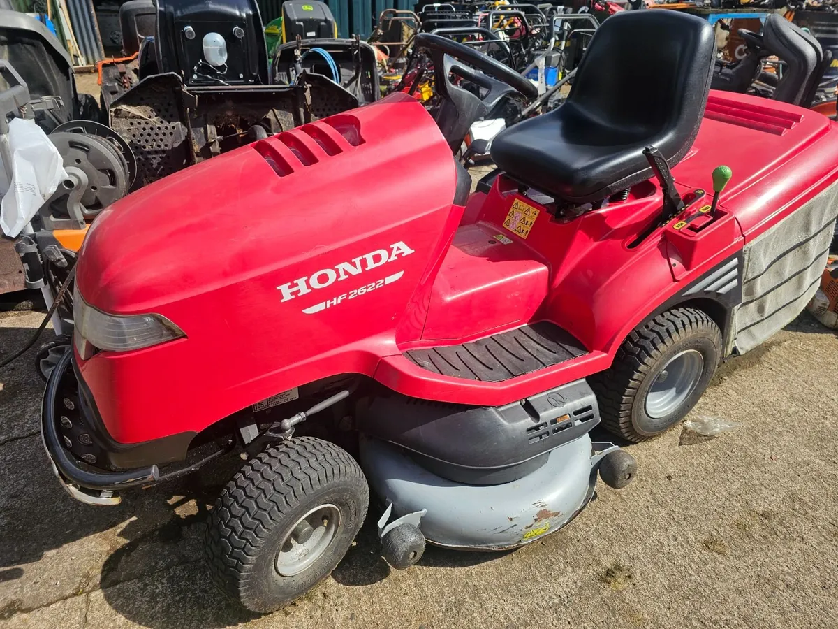 Ride on mower - Image 1