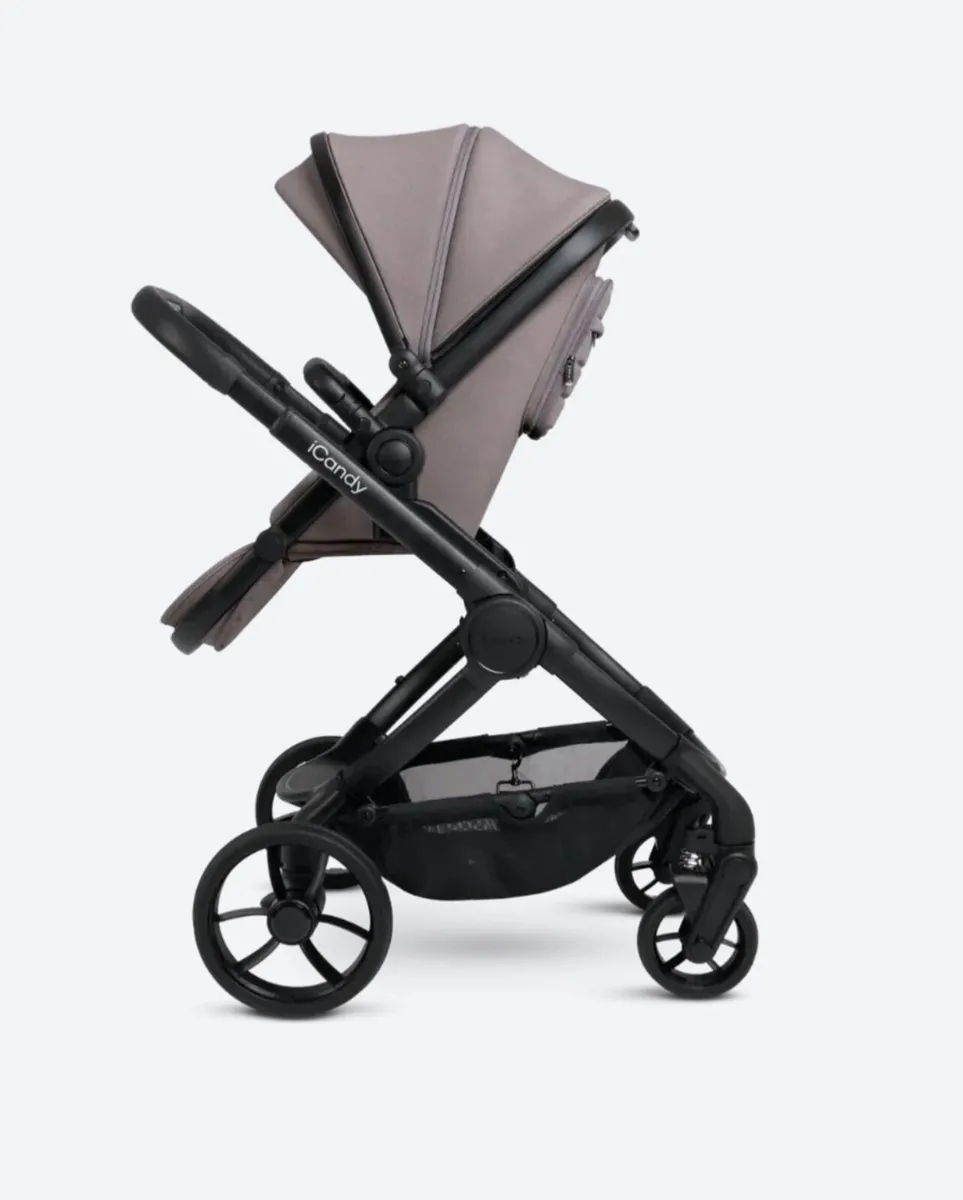 iCandy Peach 7 Complete Bundle Incl Cybex car seat - Image 3