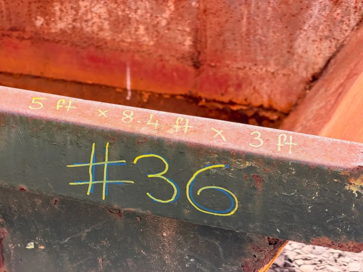4 yard yrd chain lift builders rubbish rubble skip - Image 2