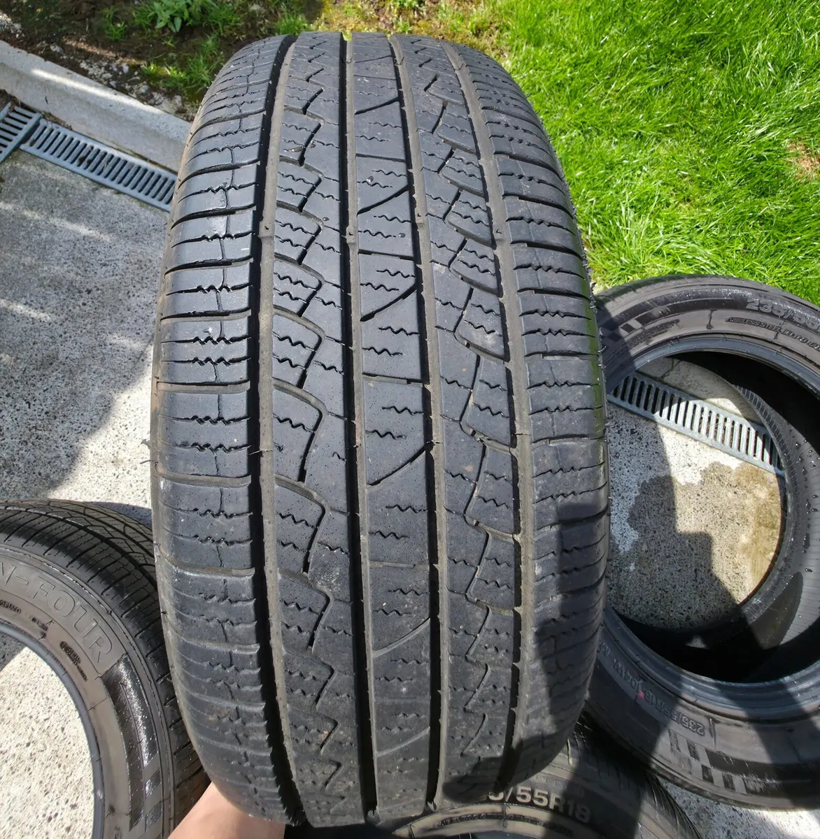 Tyres 235/55R18 - Image 4