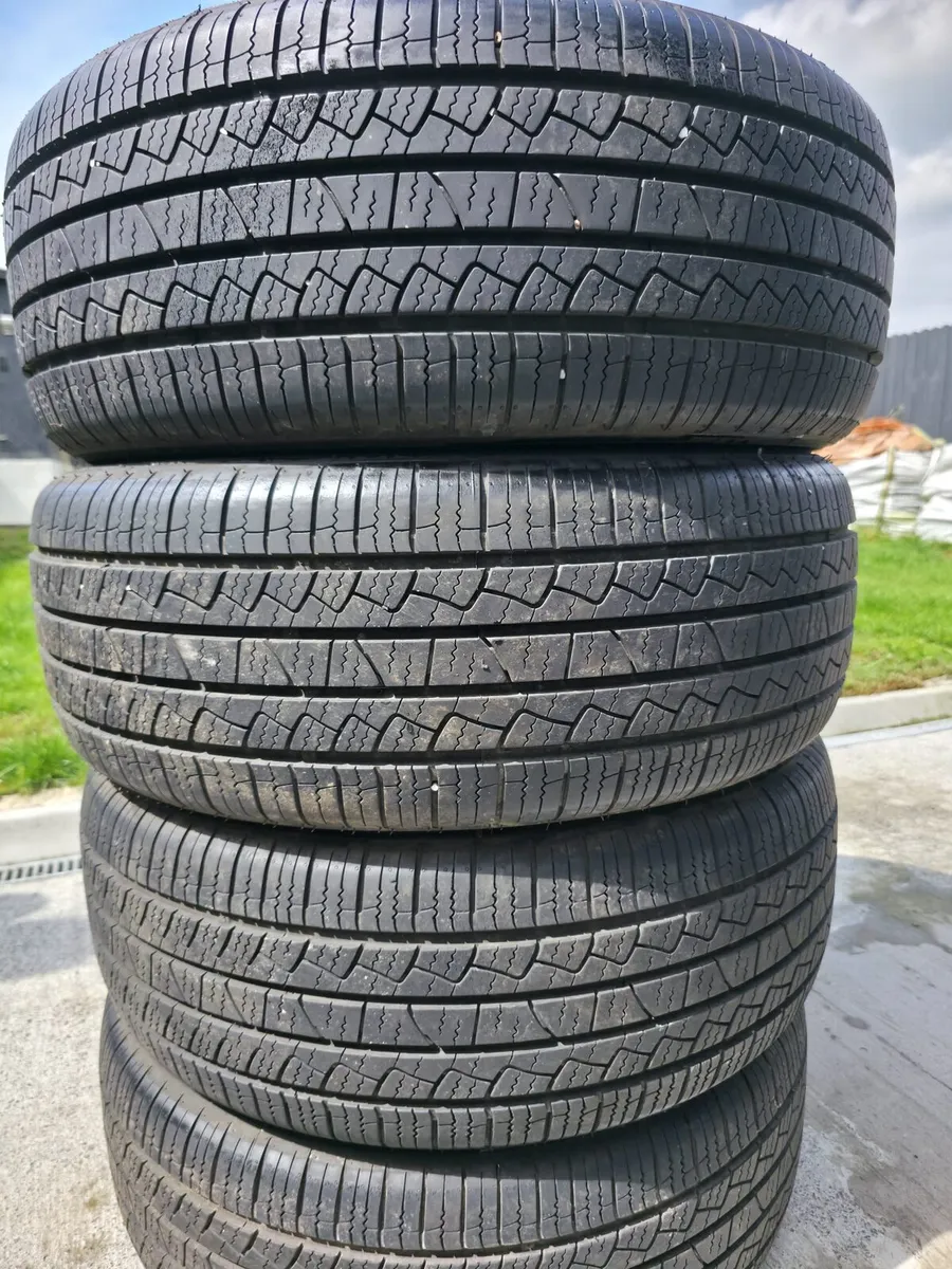 Tyres 235/55R18 - Image 1