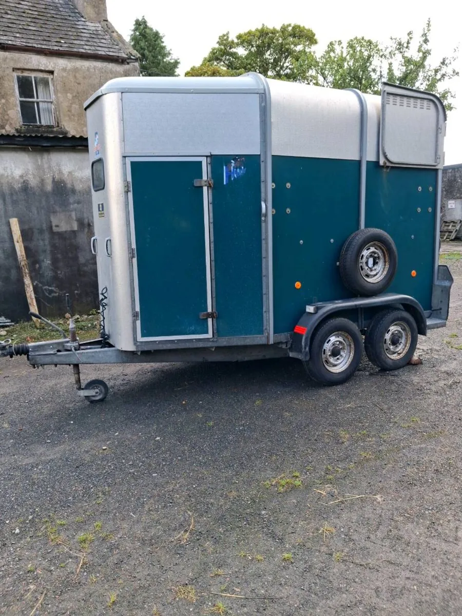 Horse box for saleH - Image 1
