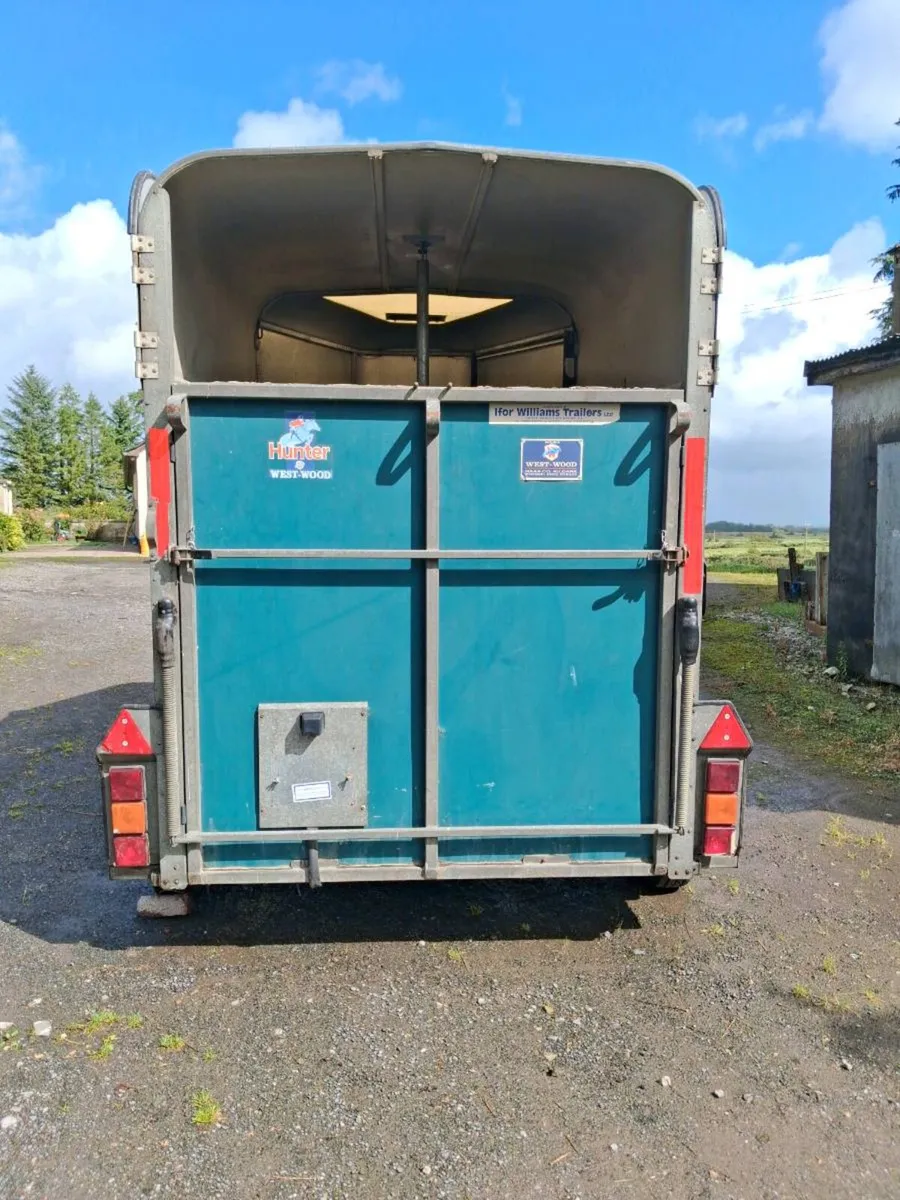 Horse box for saleH - Image 3