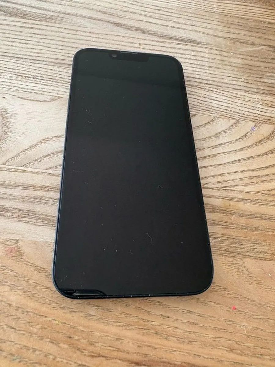 iPhone 14 - Image 1