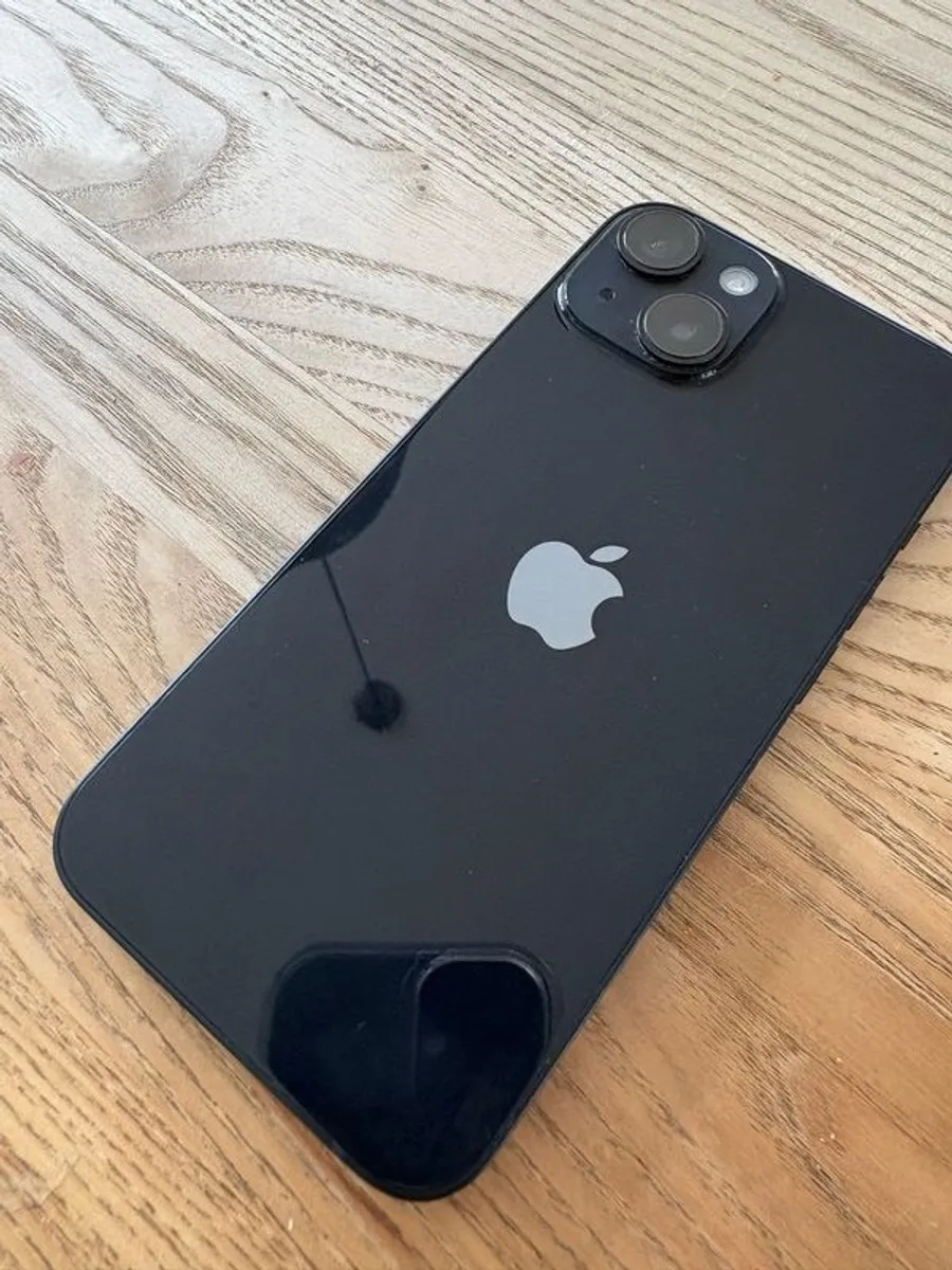 iPhone 14 - Image 3