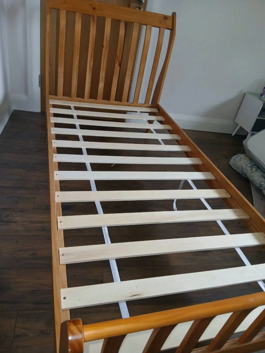Single base bed - Image 1