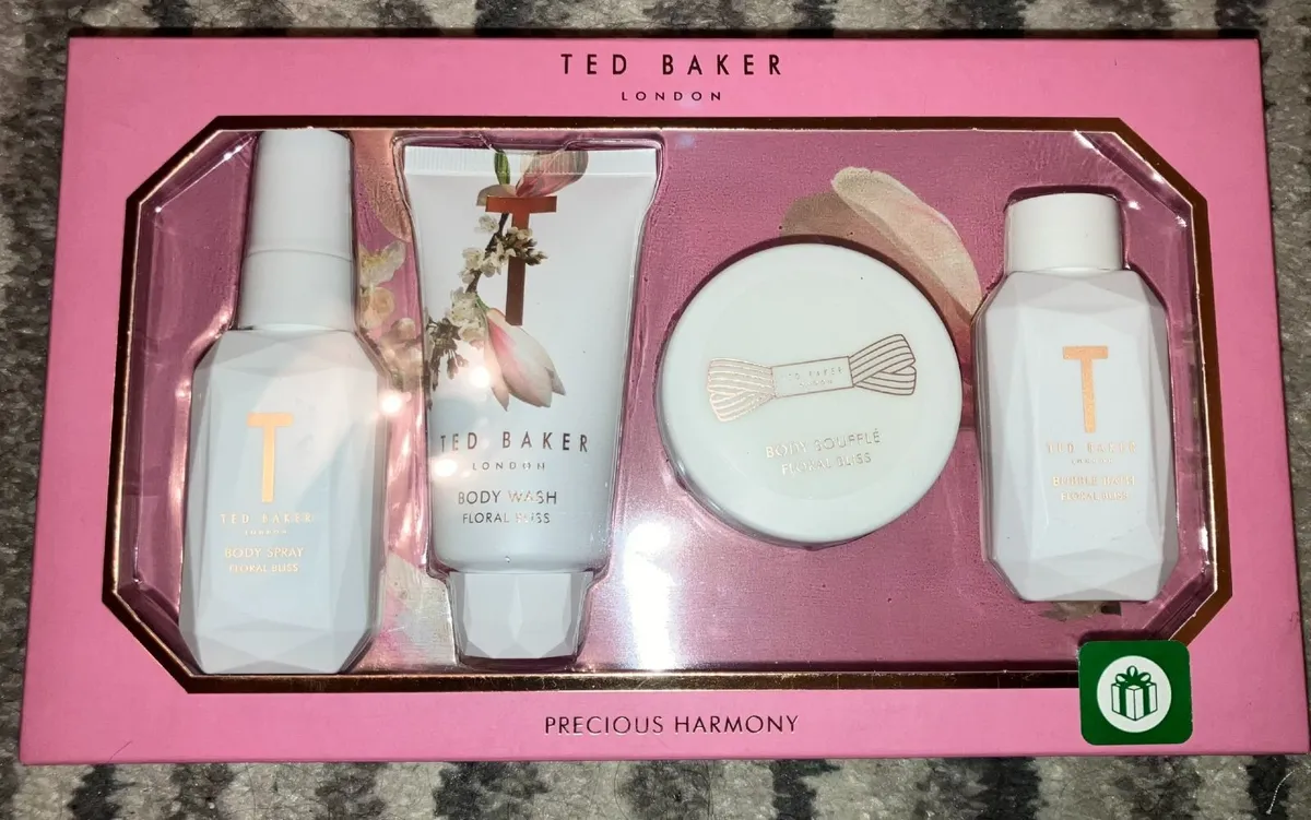Ted  Baker Set
