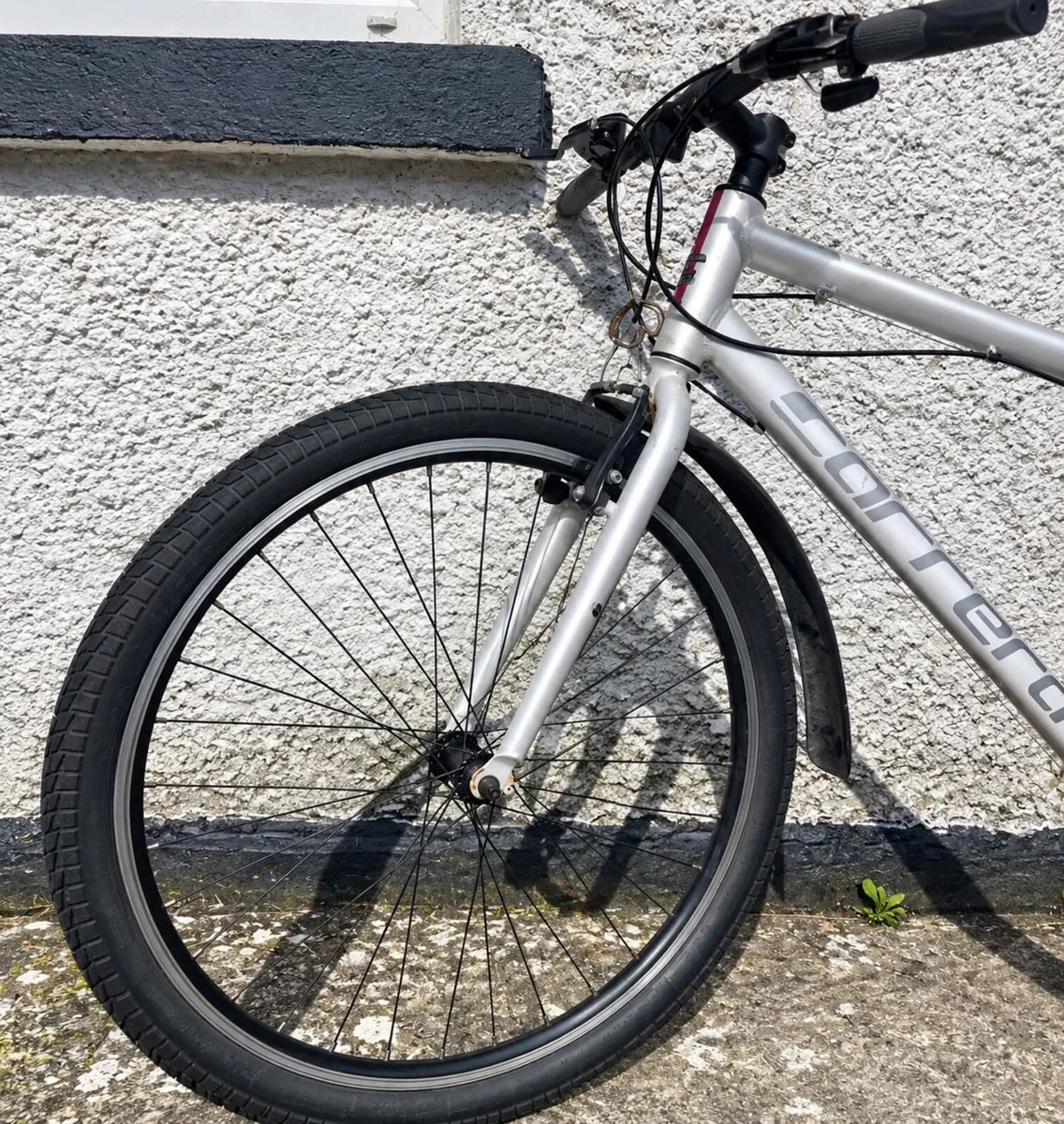Carrera Crossfire Hybrid Bike + Heavy Duty Lock - Image 4