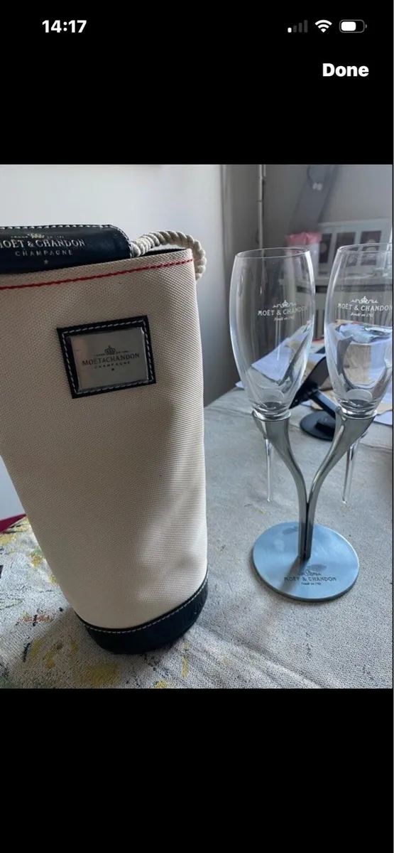 Rare Moet & Chandon Collector’s Pieces - Image 1
