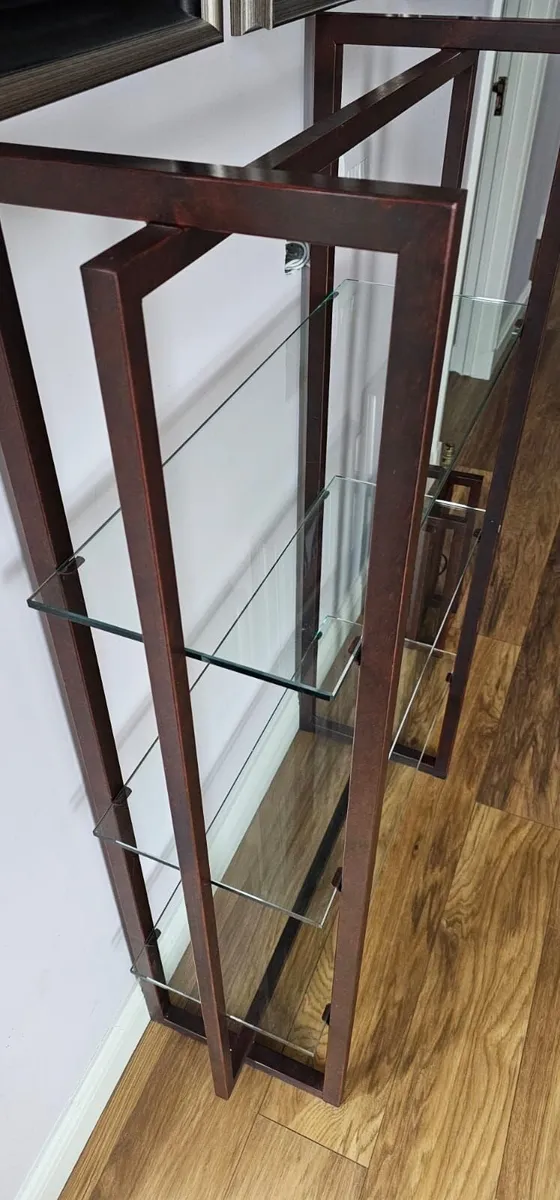 3-shelf display unit - Image 2