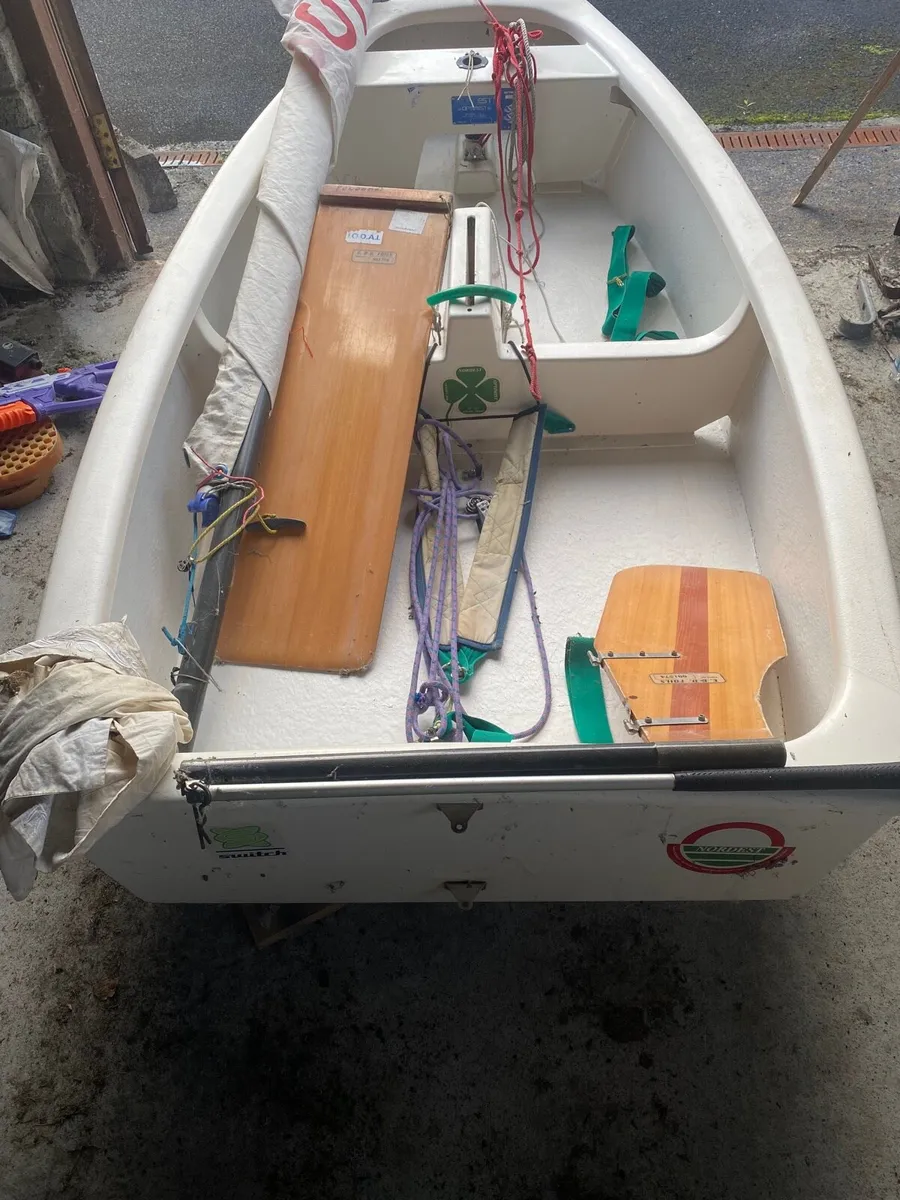 Optimist sailing dinghy - Image 2