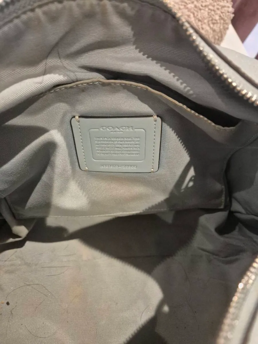 Coach Shoulder Bag - Image 4