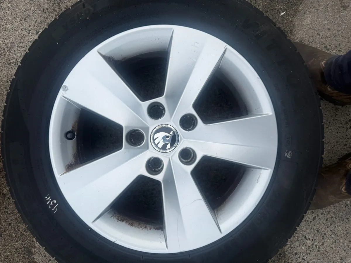 2016 SKODA OCTAVIA 16" ALLOY WHEELS - Image 3