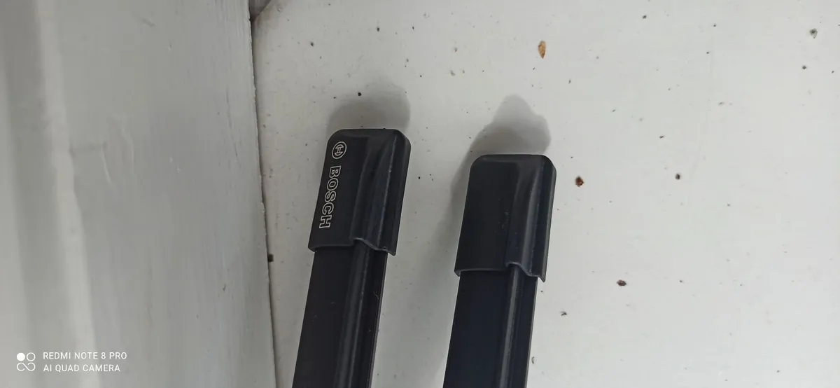 Bosch F3 Car windscreen wipers - Image 1