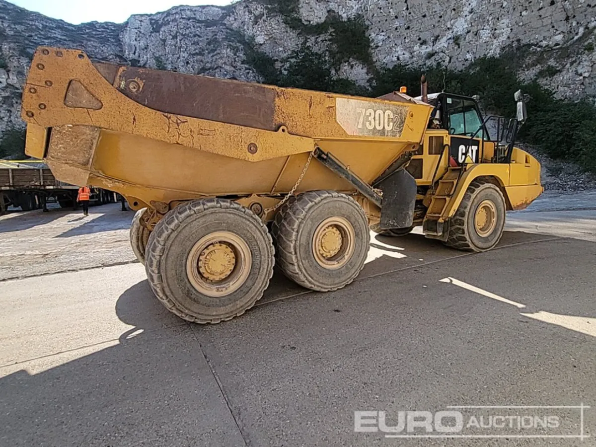 CAT 730C2 - Image 2