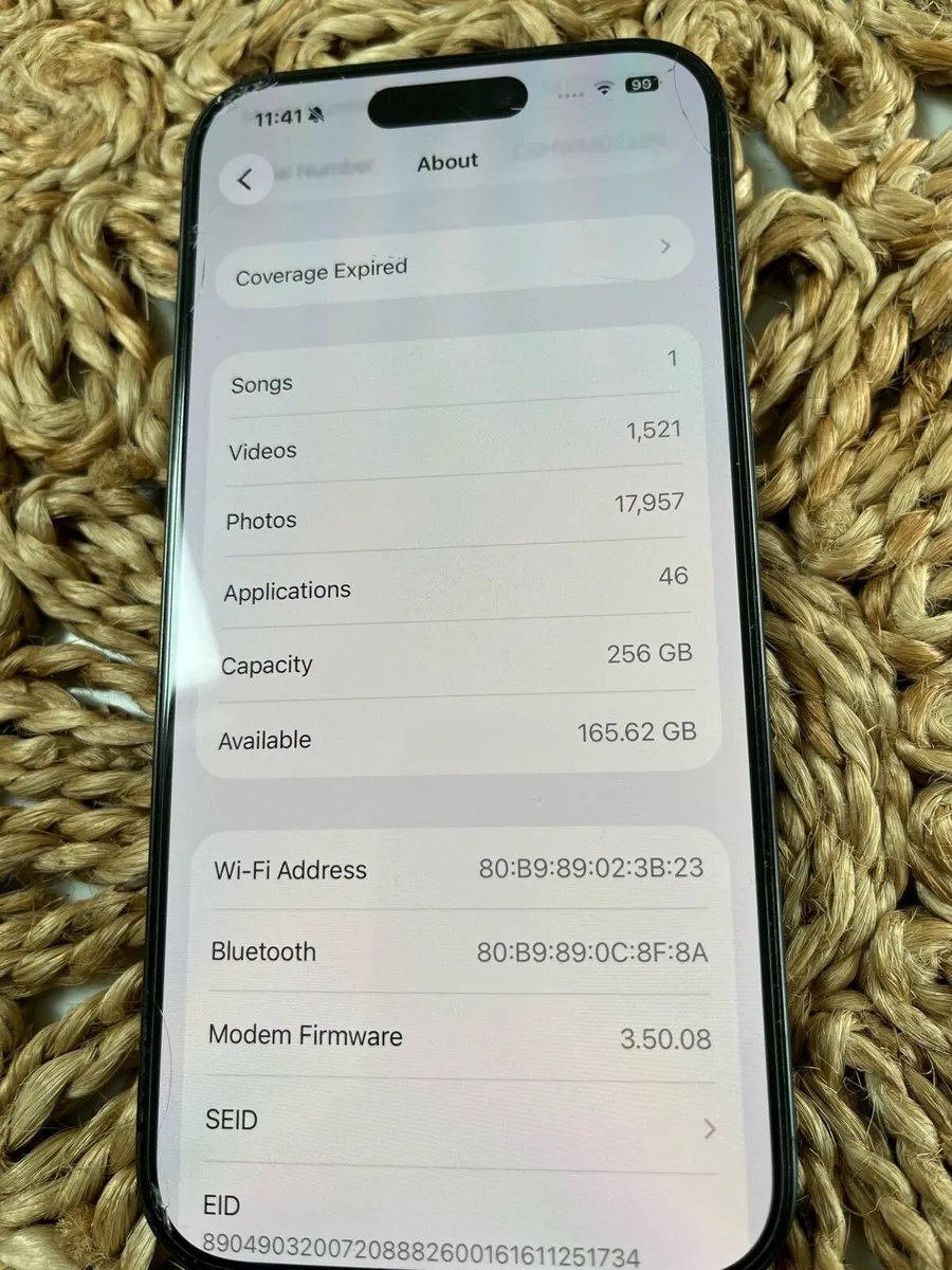 iPhone 15 pro 256gb - Image 4