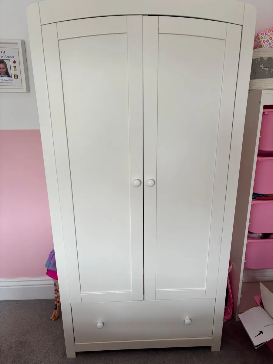 Kids Wardrobe