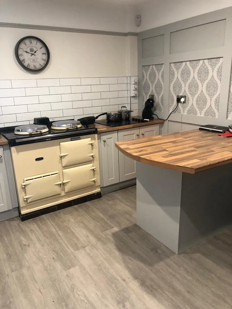 Kitchen and AGA - Image 2
