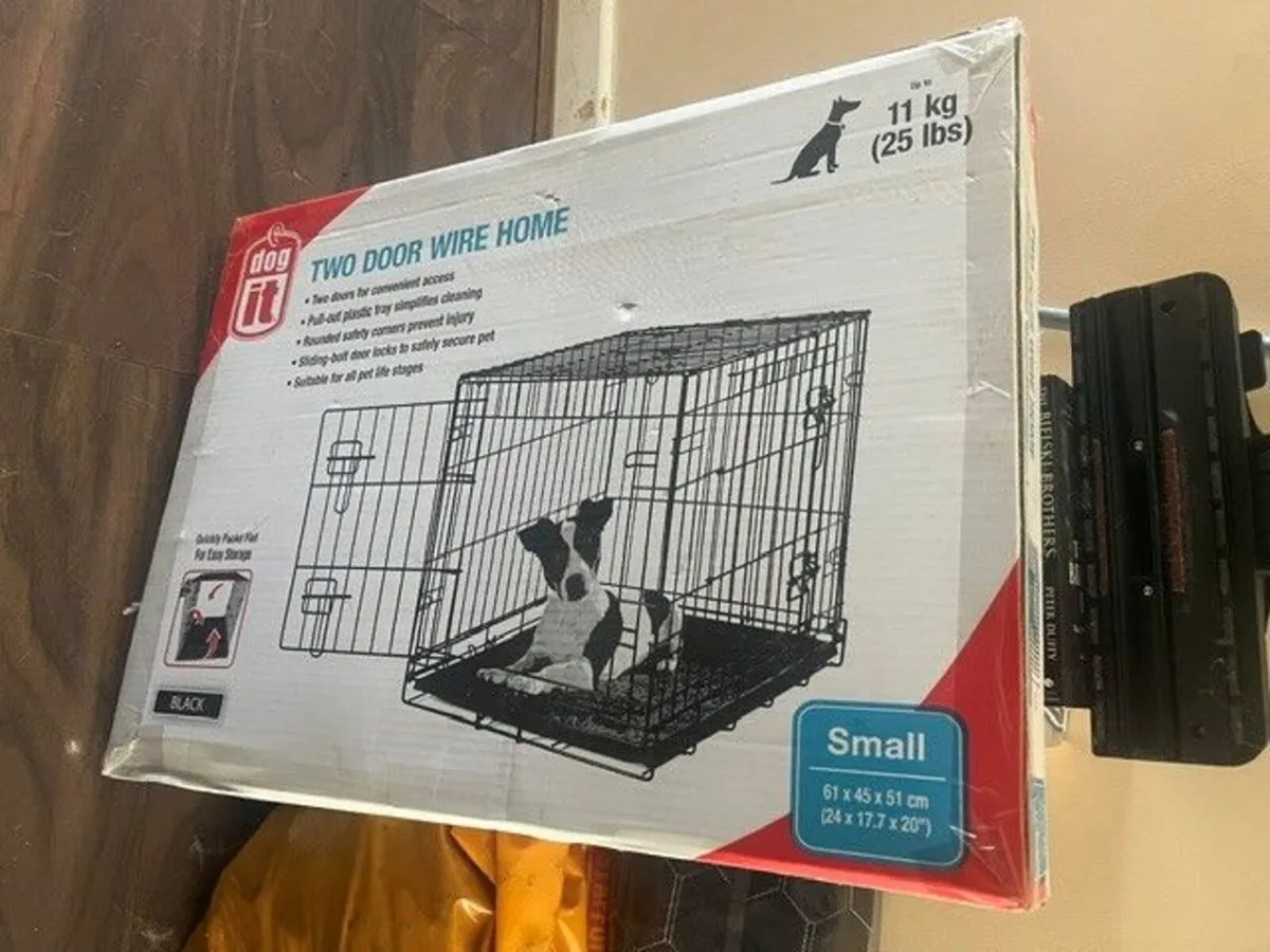 DOG CAGE - BRAND NEW