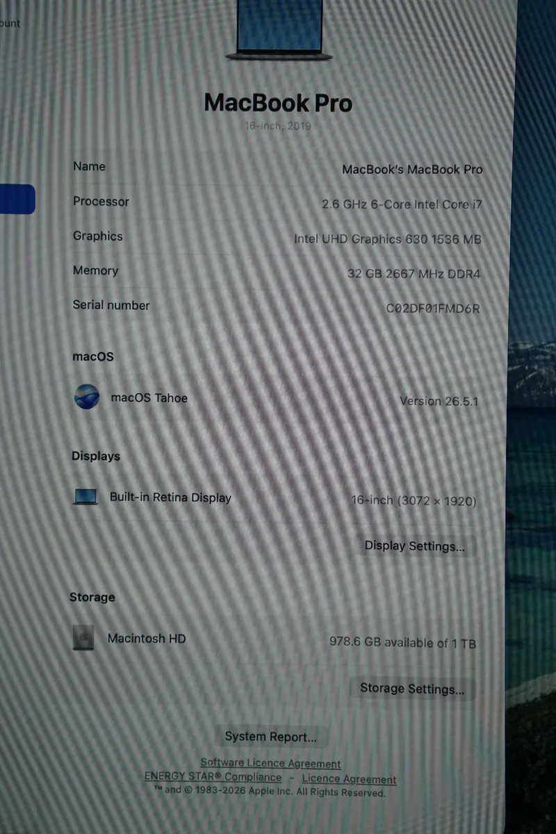 MacBook Pro 16" 2019 32GB | 1TB | i7-9750H | 4GB - Image 2