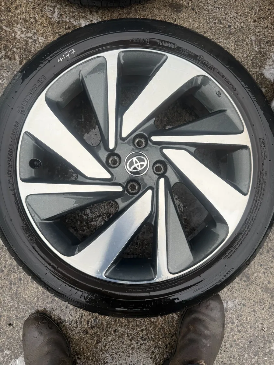 2021 TOYOTA AYGO 18" ALLOY WHEELS - Image 3