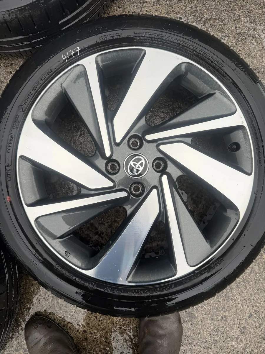 2021 TOYOTA AYGO 18" ALLOY WHEELS - Image 4