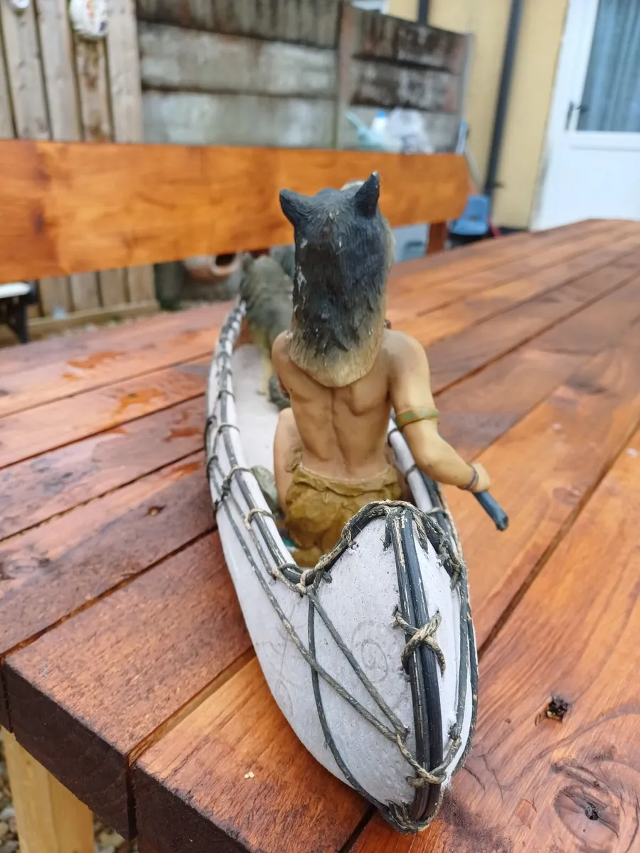 Vintage Native American Canoe Figure - Image 2