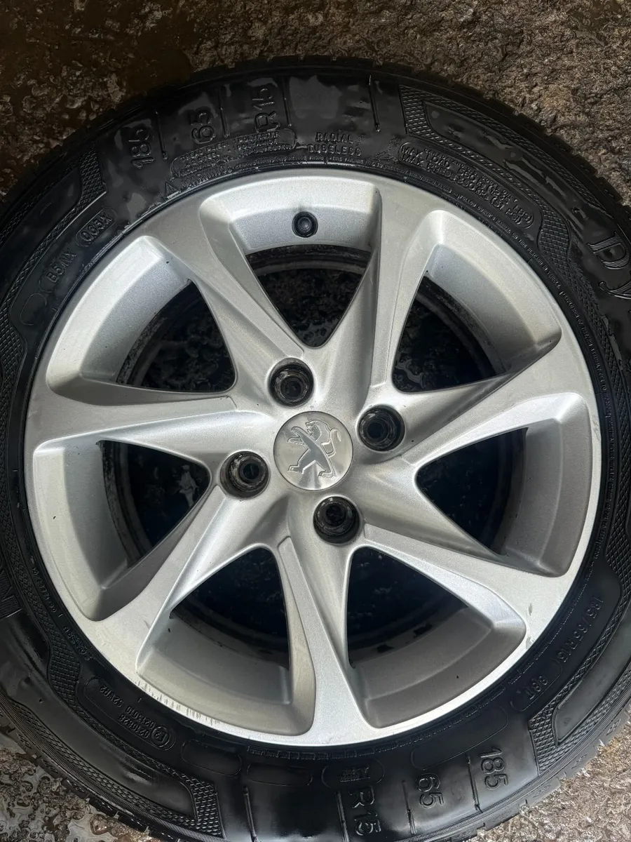 2017 PEUGEOT 208 15" ALLOY WHEELS - Image 1