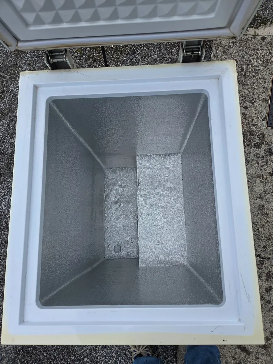 Freezer €100 ono - Image 4