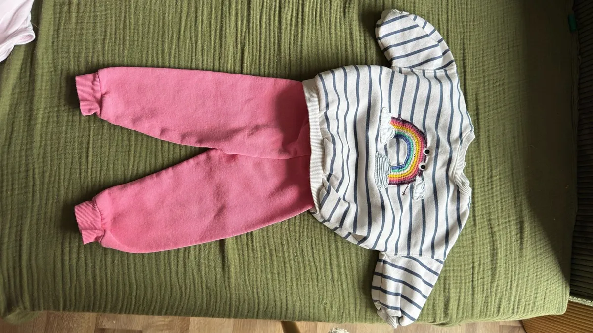 Clothes for girl - Image 2