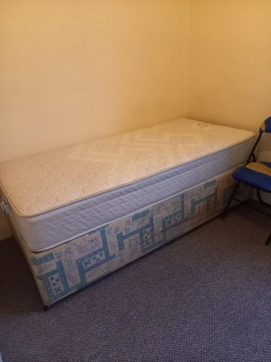 Single Bed Only