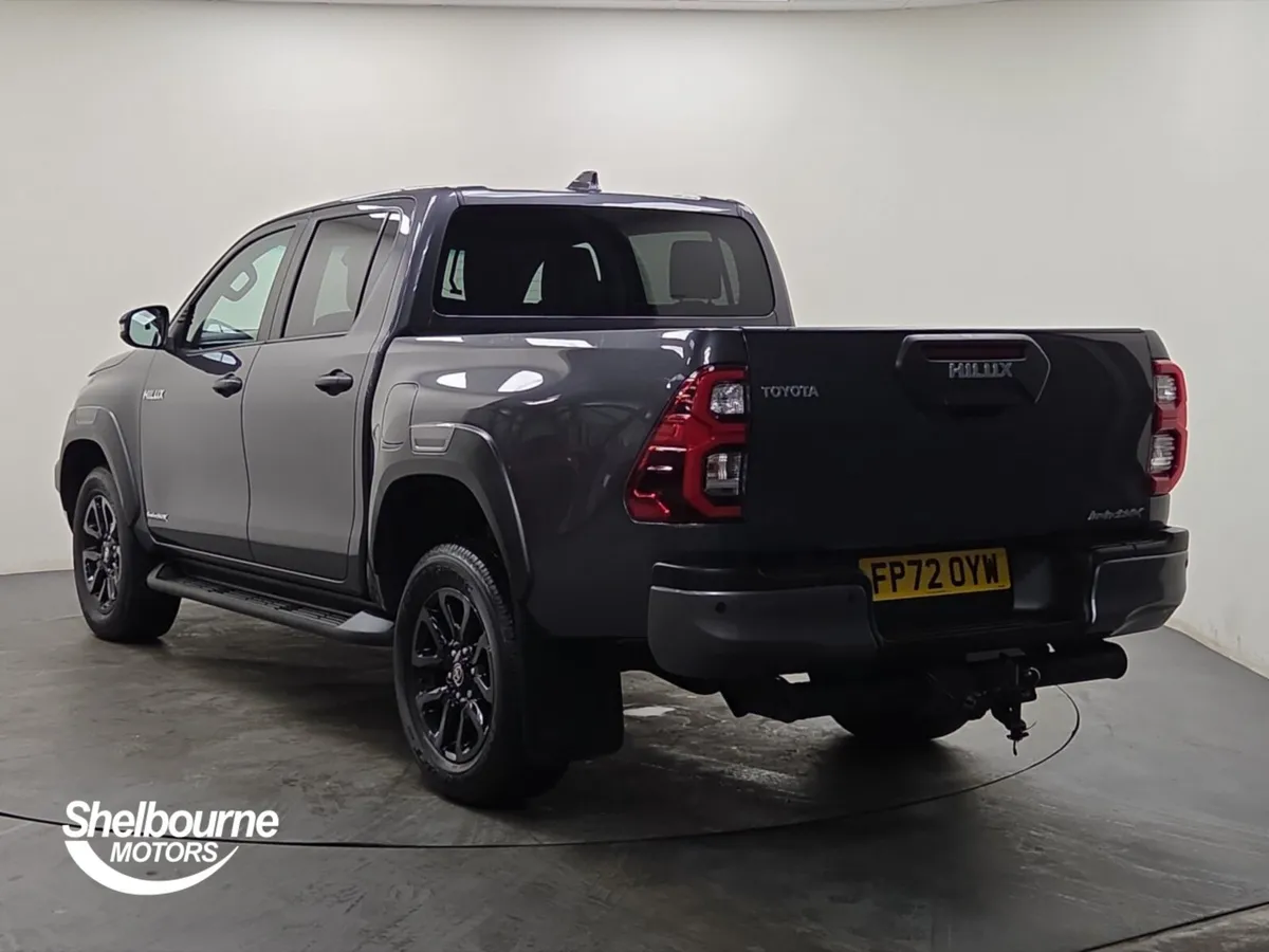 Toyota Hilux Invincible X D/Cab Pick Up 2.8 D-4D A - Image 2