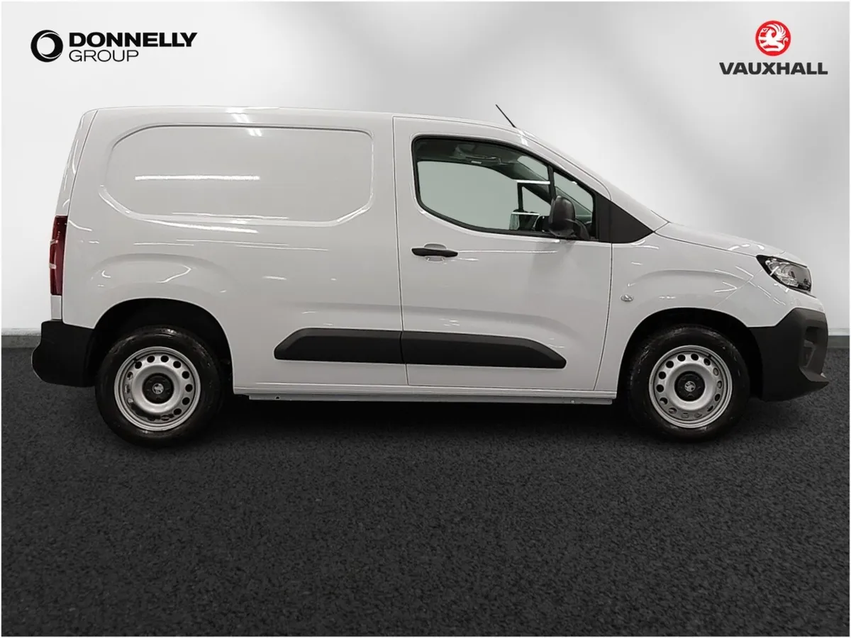 Vauxhall Combo Cargo 1.5 Turbo D 100ps Prime Plus - Image 3