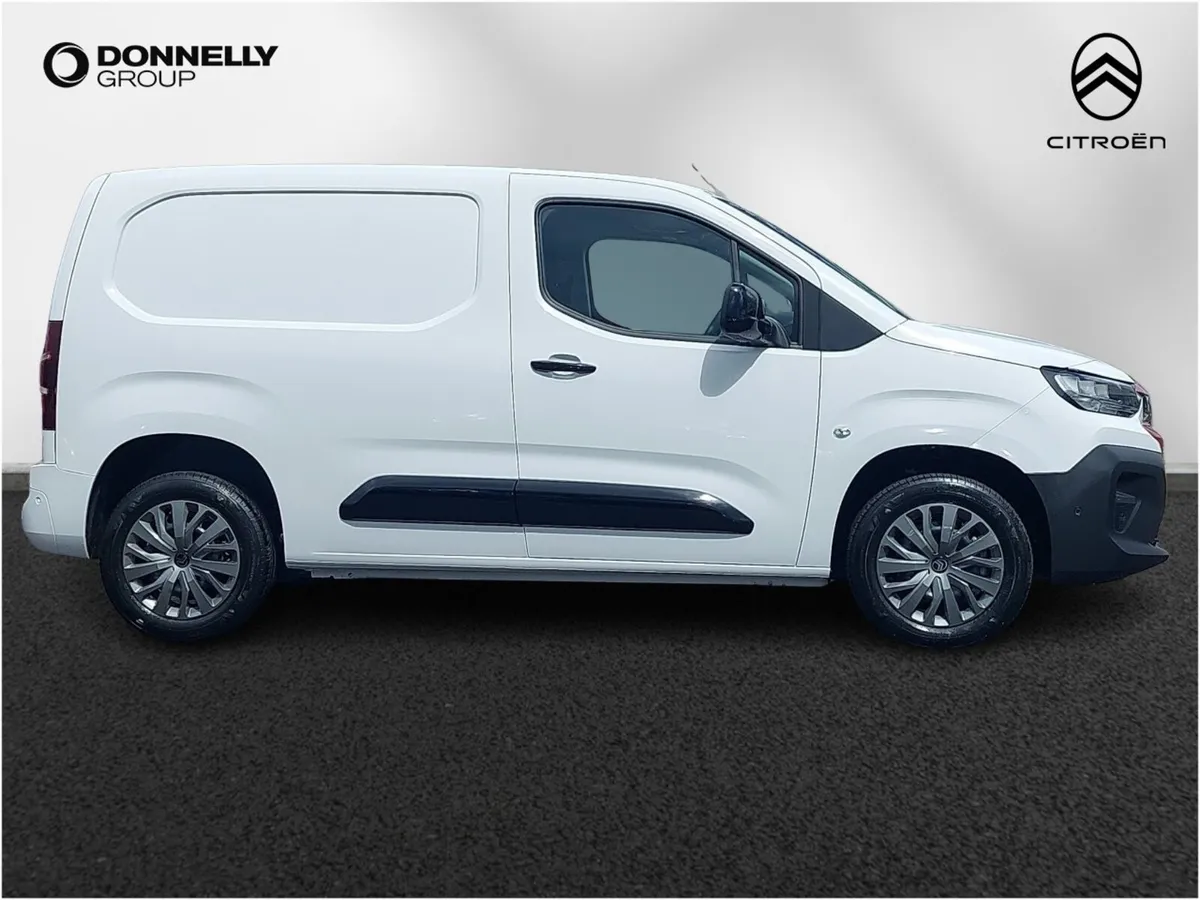 Citroen Berlingo 1.5 D 100ps Van Driver - Image 3