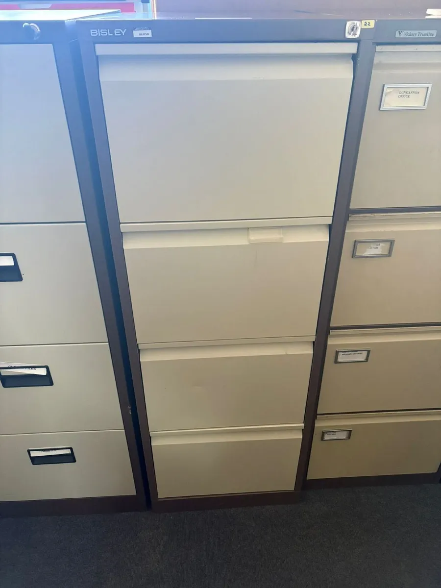 CLEARANCE AND USED STORAGE UNITS - FROM £40.00+VAT - Image 3