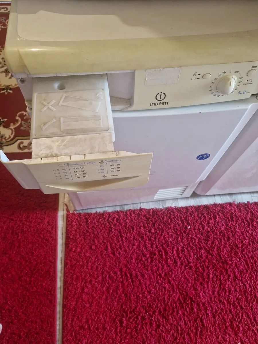 Dryer machine - Image 1