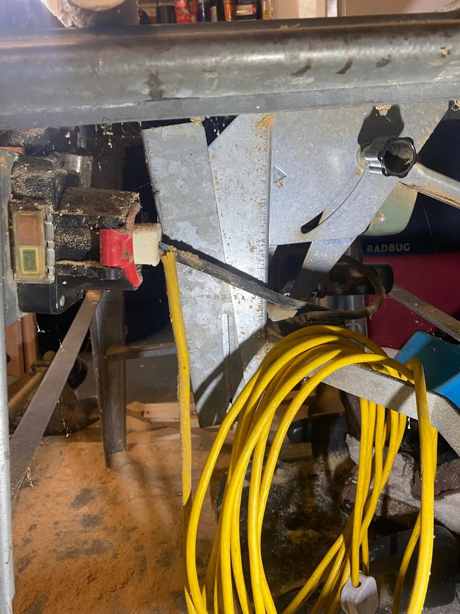 Small Table saw - Image 2