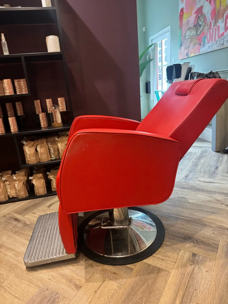 Salon equipment furniture - Image 2