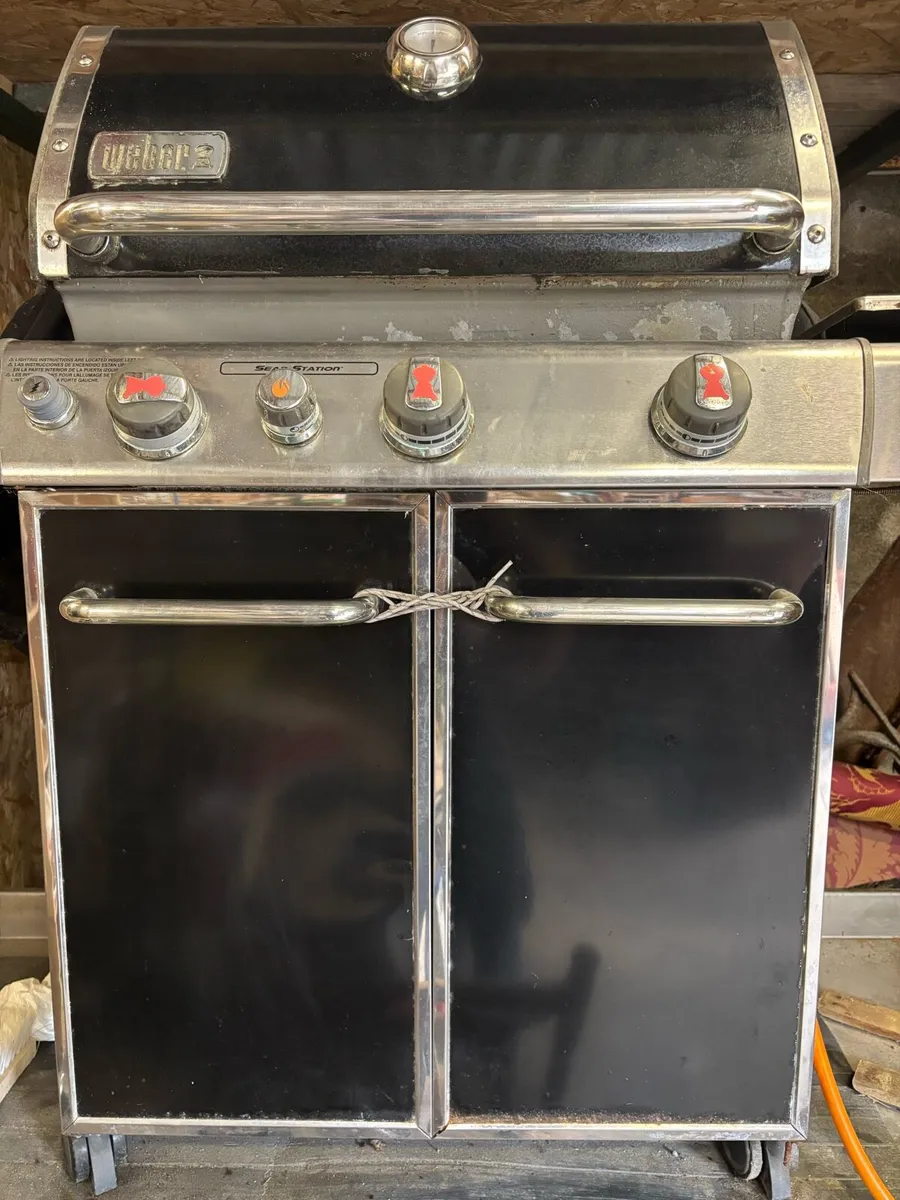 Weber BBQ - Image 1
