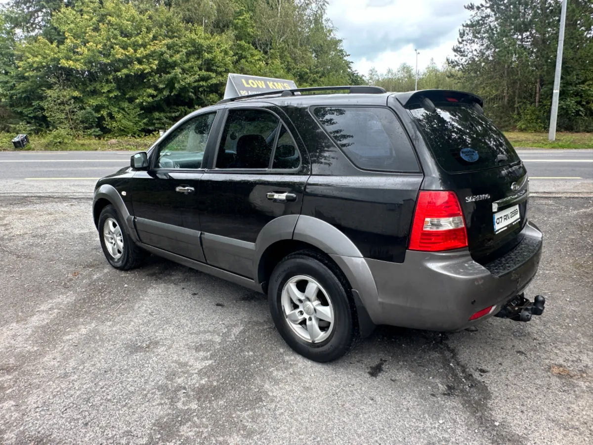 2007 KIA SORENTO 2.5 Crew cab - Image 3
