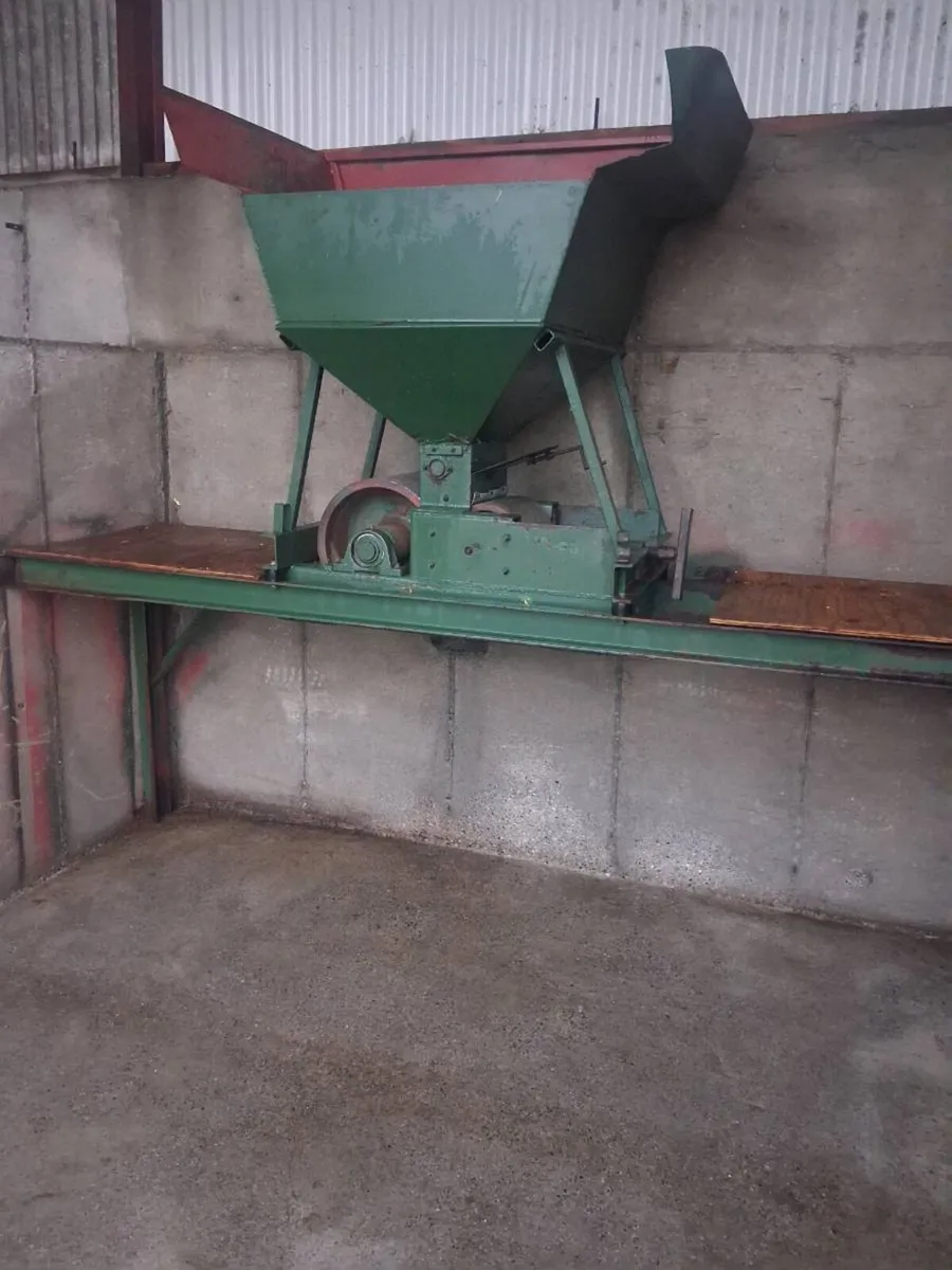 Grain Roller - Image 1