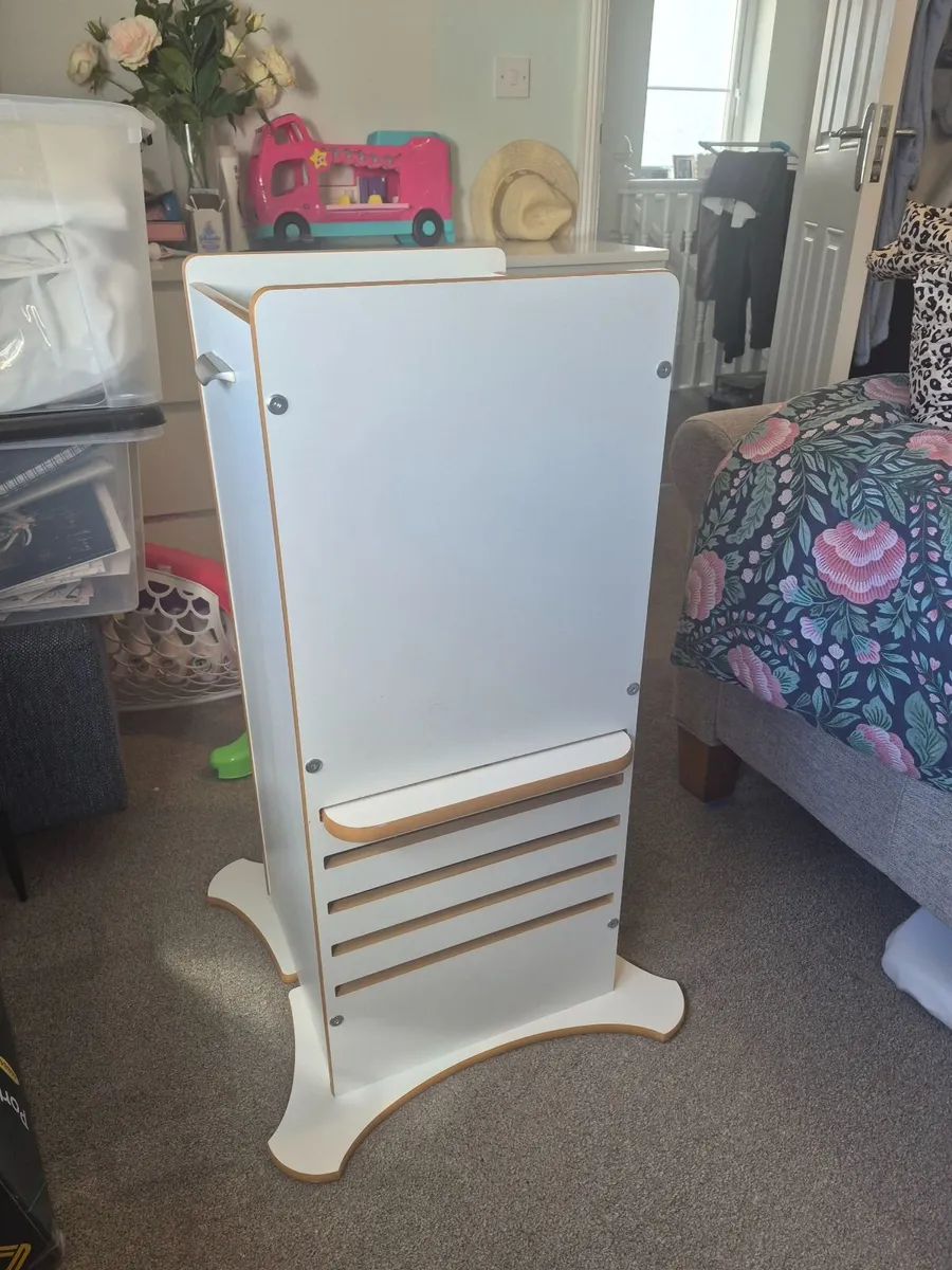 Little Helper Standing pod - Image 2